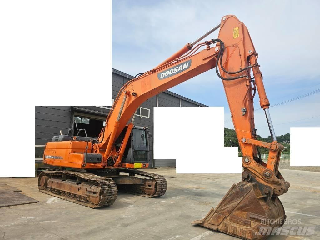 Doosan DX 300 LC-3 Paletli ekskavatörler