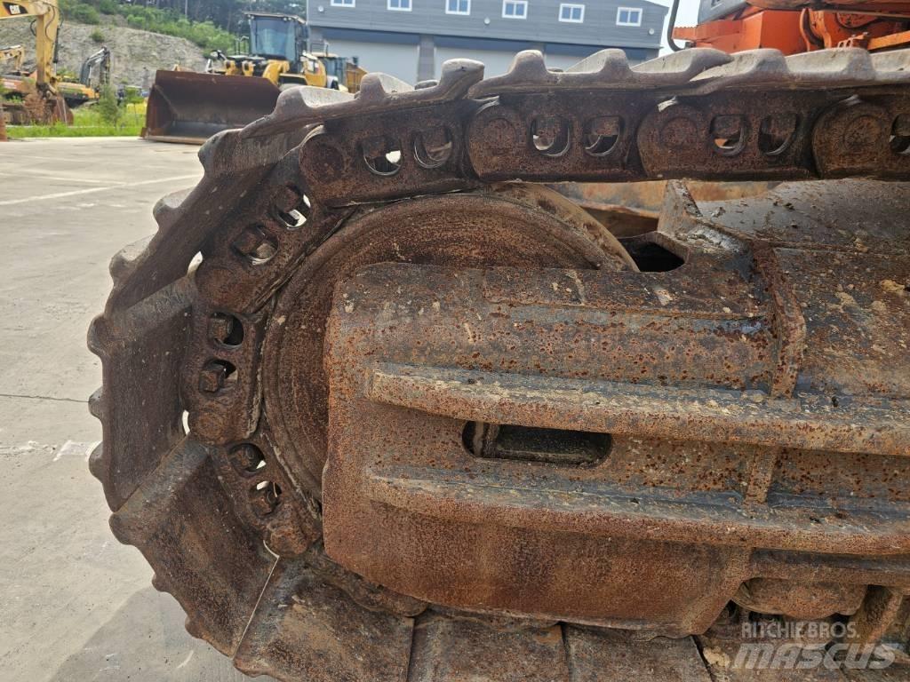 Doosan DX 300 LC-3 Paletli ekskavatörler