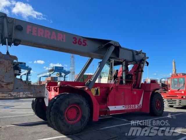 CVS Ferrari F365.5 Konteyner istifleyiciler - reach stacker