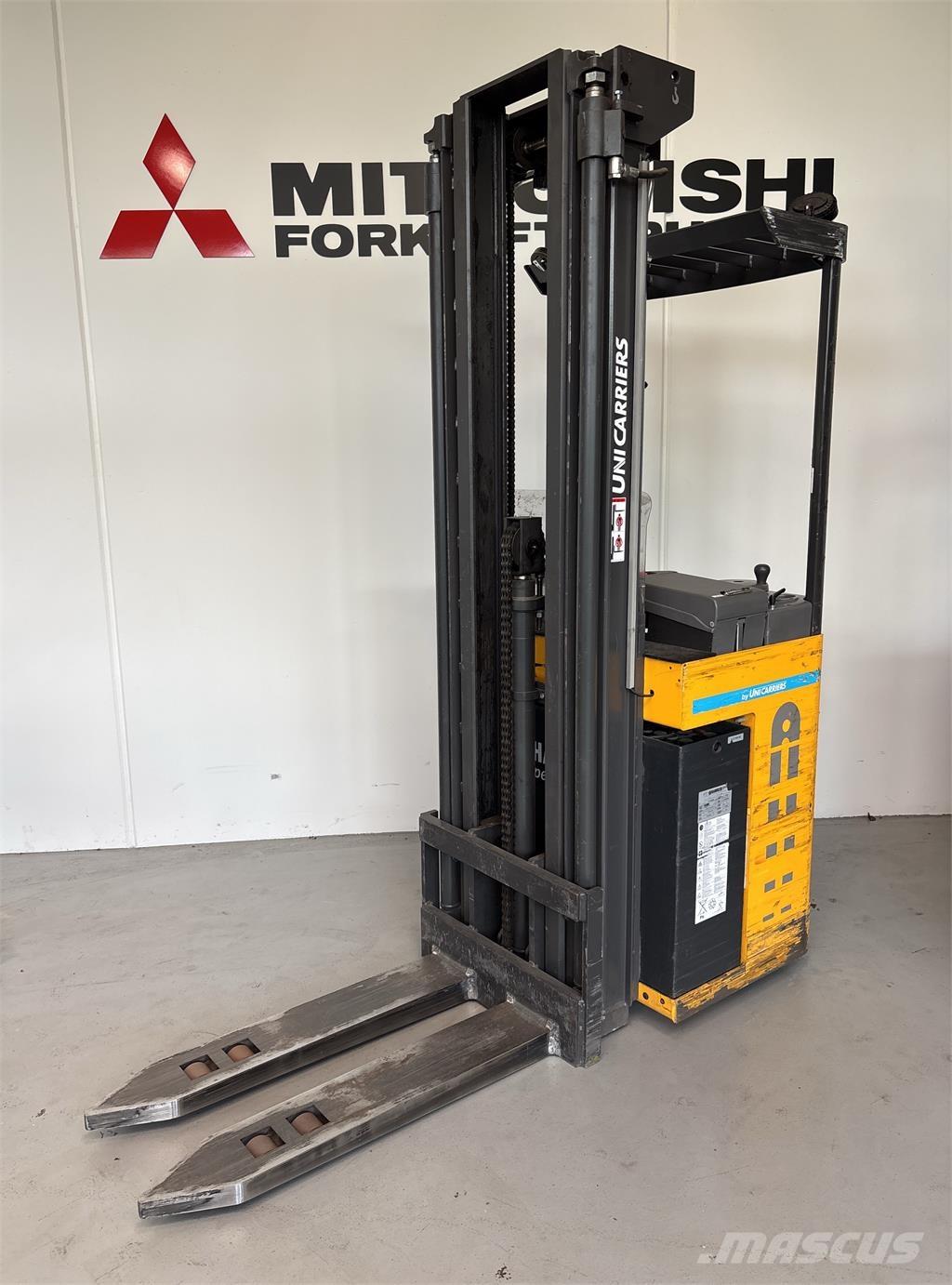 Atlet ASN200 Akülü depo ekipmanları