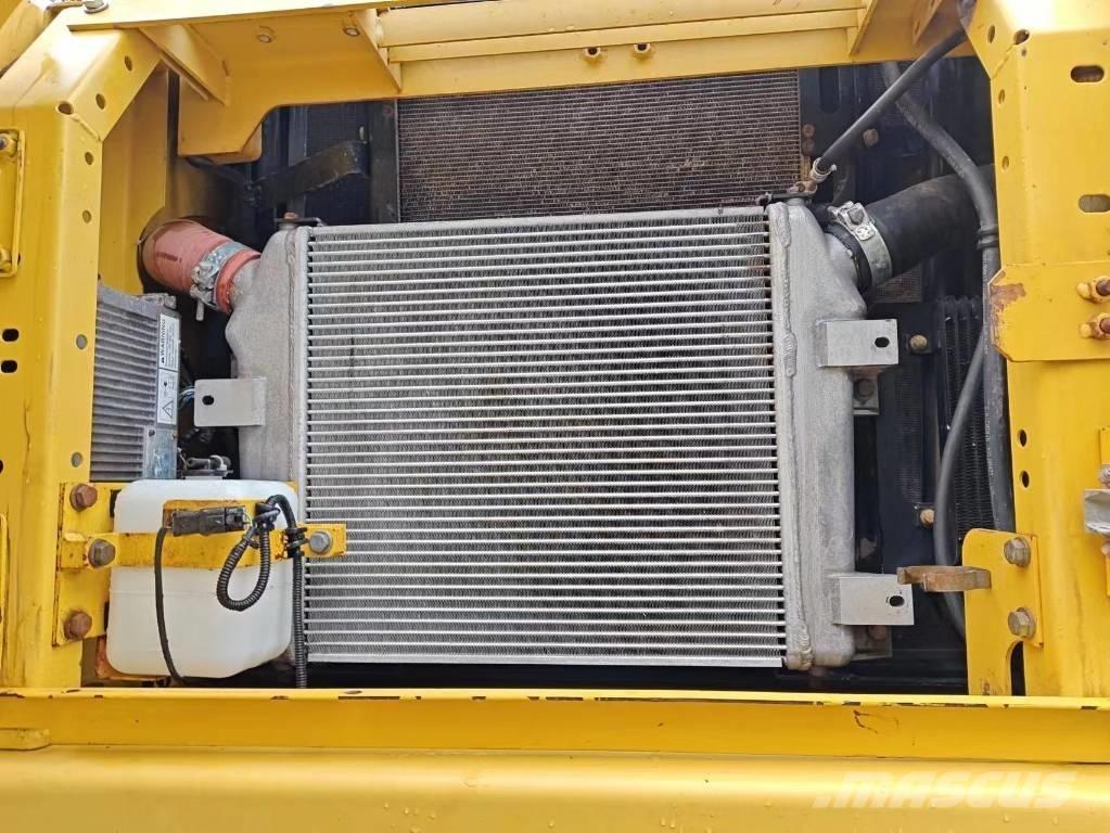 Komatsu PC 400-7 Paletli ekskavatörler