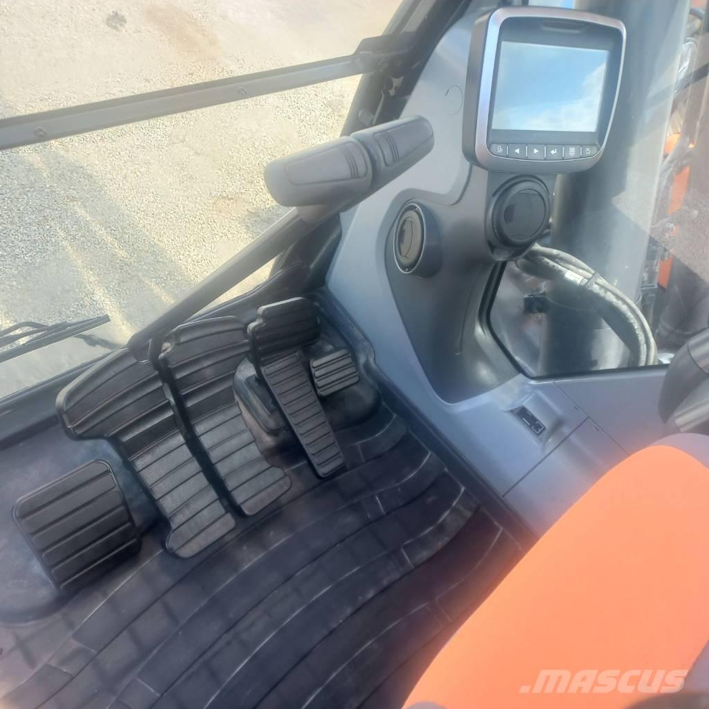 Doosan DX 235 LCR Paletli ekskavatörler
