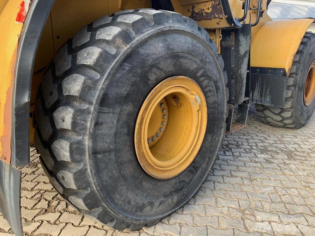 CAT 966 K Tekerlekli yükleyiciler