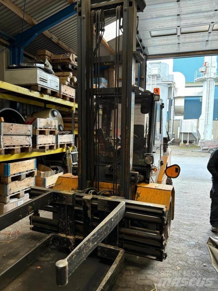 Heden 8440 Diger