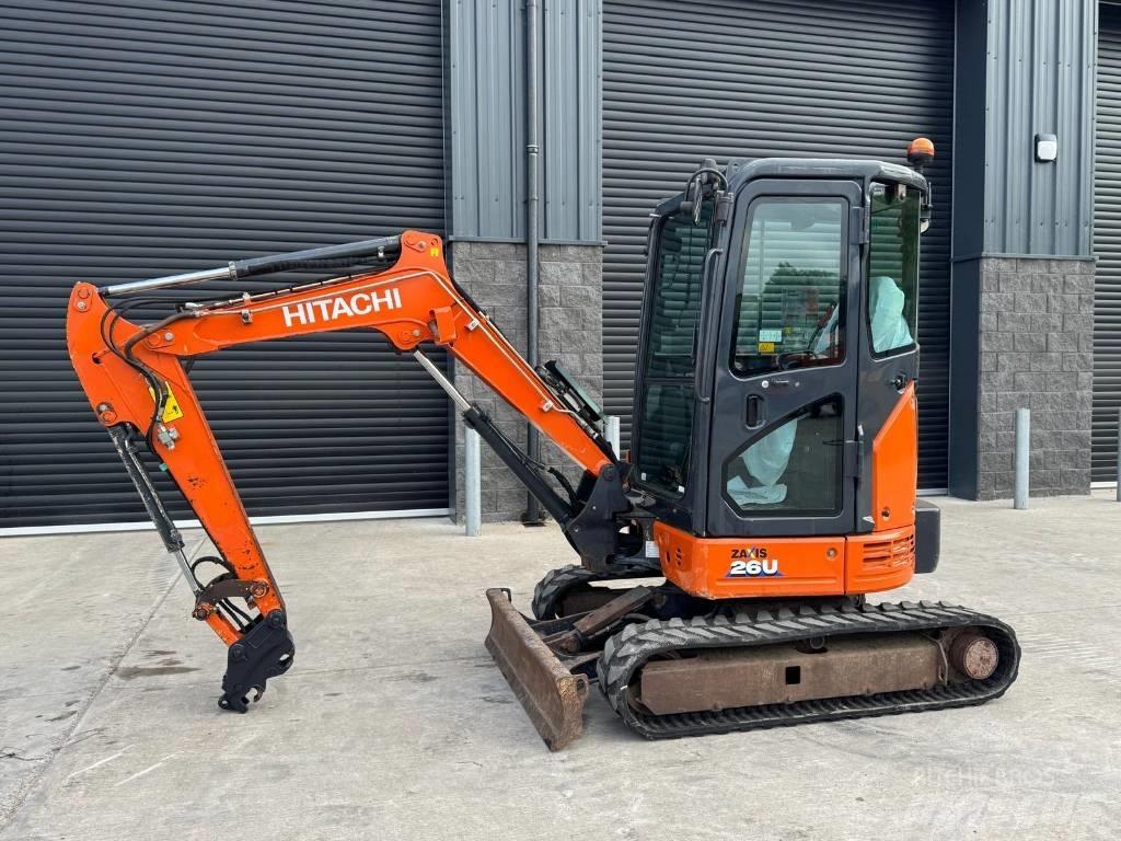 Hitachi ZX 26 U-6 cr Mini ekskavatörler, 7 tona dek