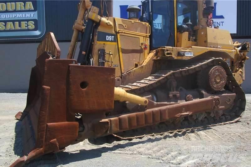CAT D9T Paletli dozerler
