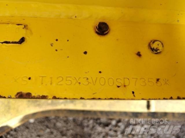 Sumitomo SH125X-3B Midi ekskavatörler 7 - 12 t