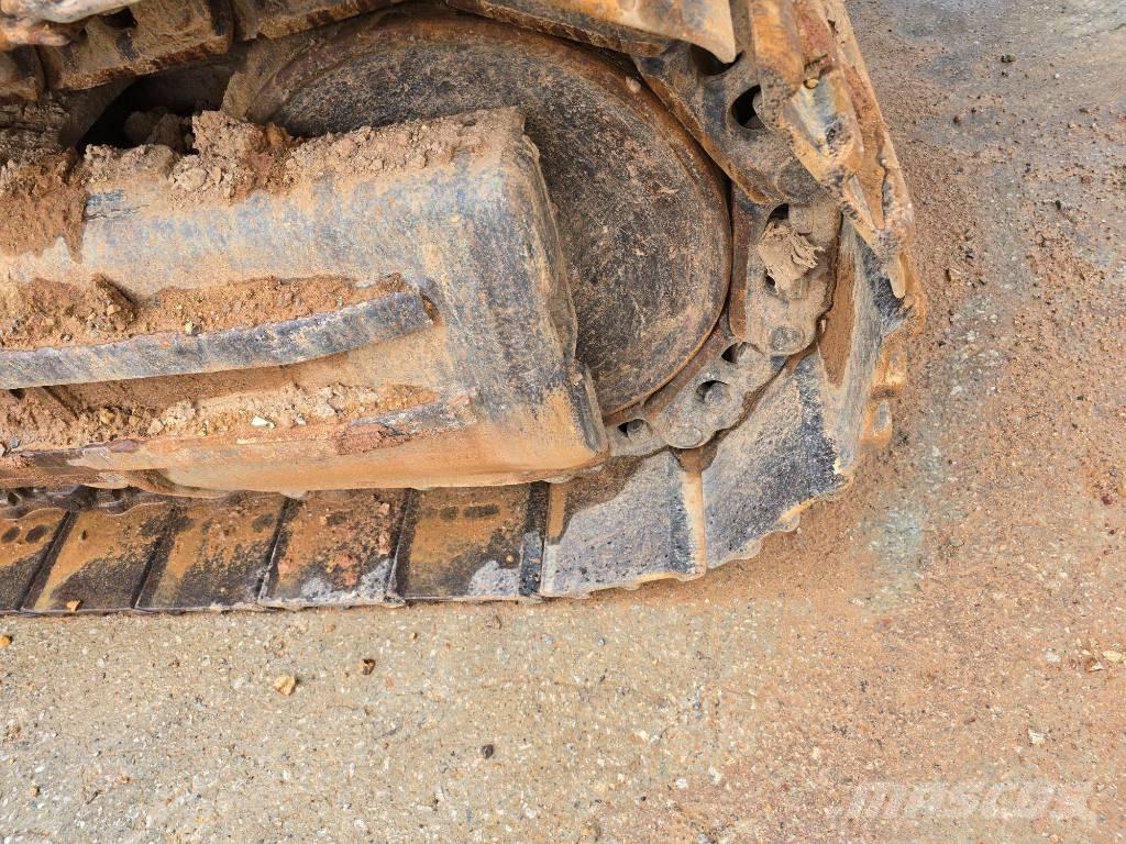 Hyundai Robex 300 LC Paletli ekskavatörler