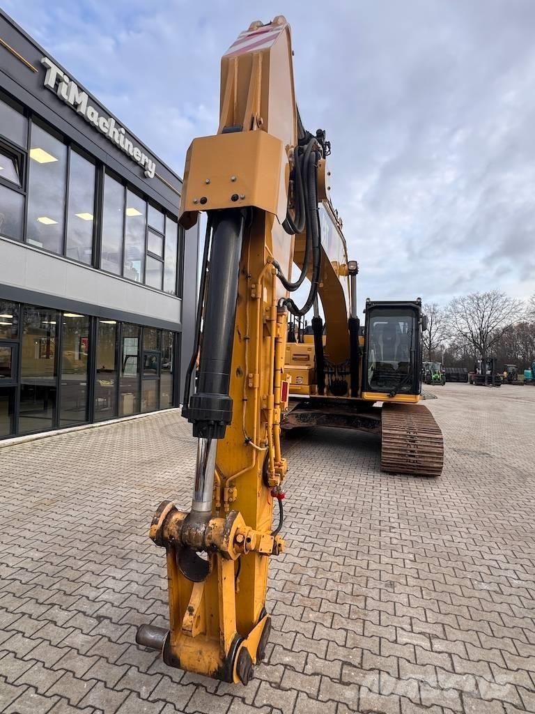 CAT 324 EL Paletli ekskavatörler