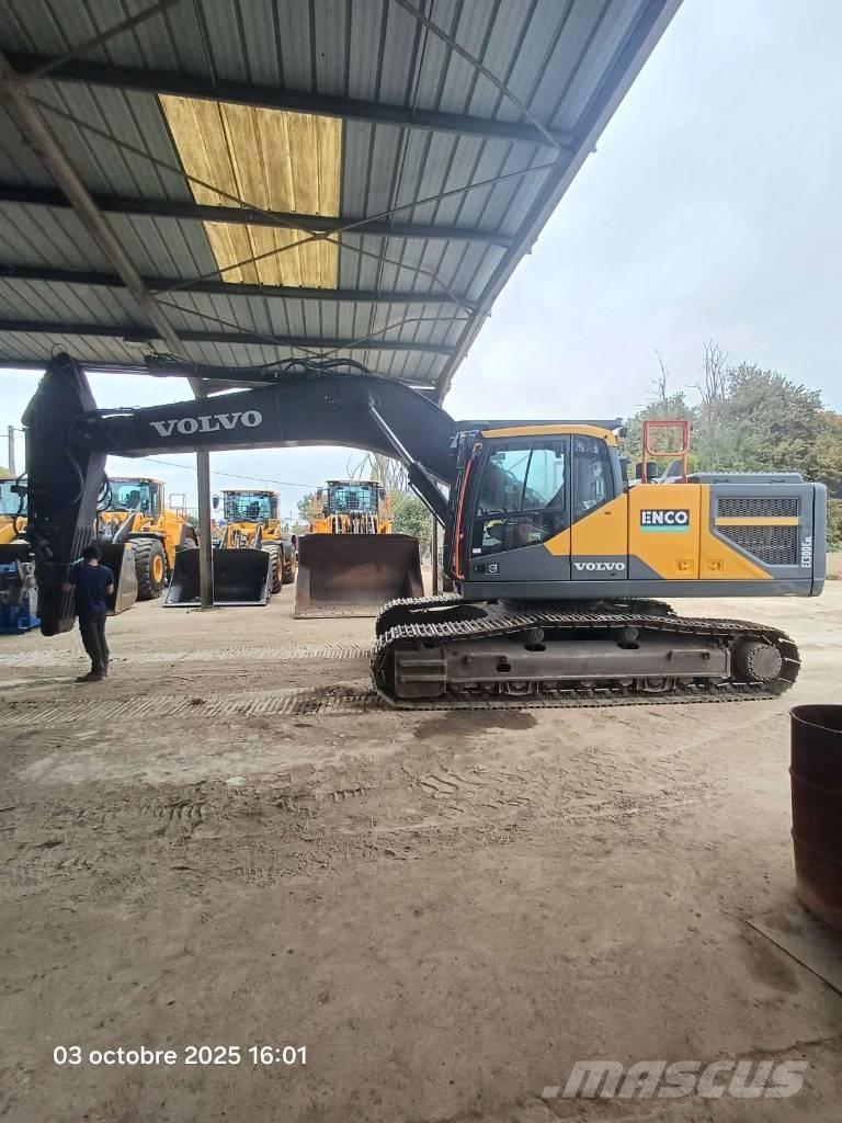 Volvo EC 300 EL Paletli ekskavatörler