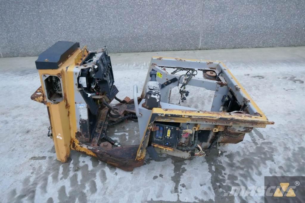 CAT 220-2800 Kabinler
