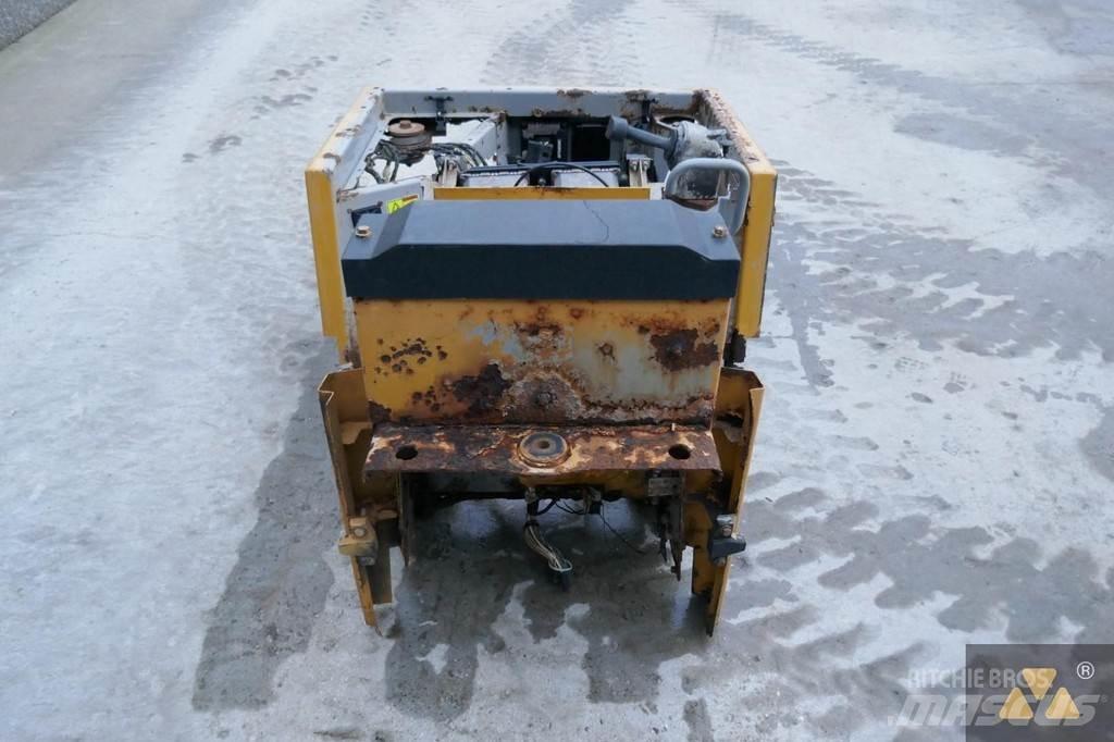 CAT 220-2800 Kabinler