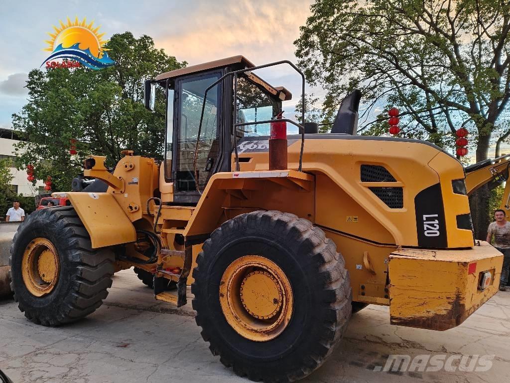Volvo L 120 Tekerlekli yükleyiciler