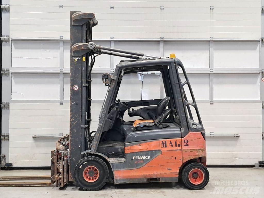 Linde E25-01 Elektrikli forkliftler