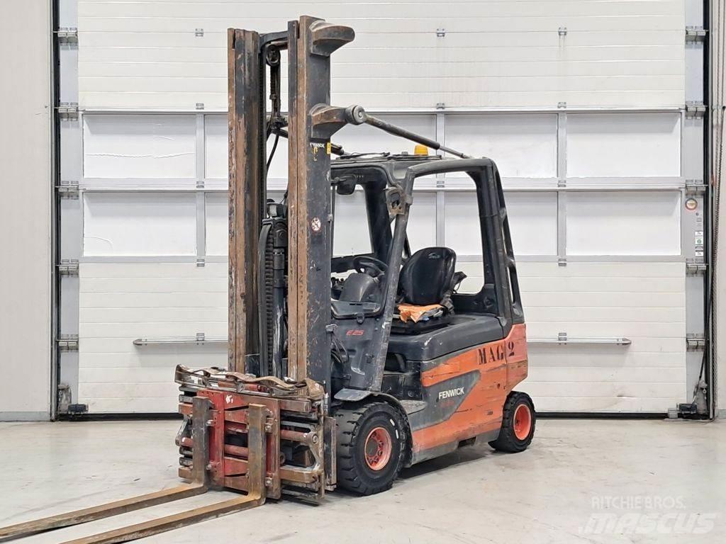 Linde E25-01 Elektrikli forkliftler