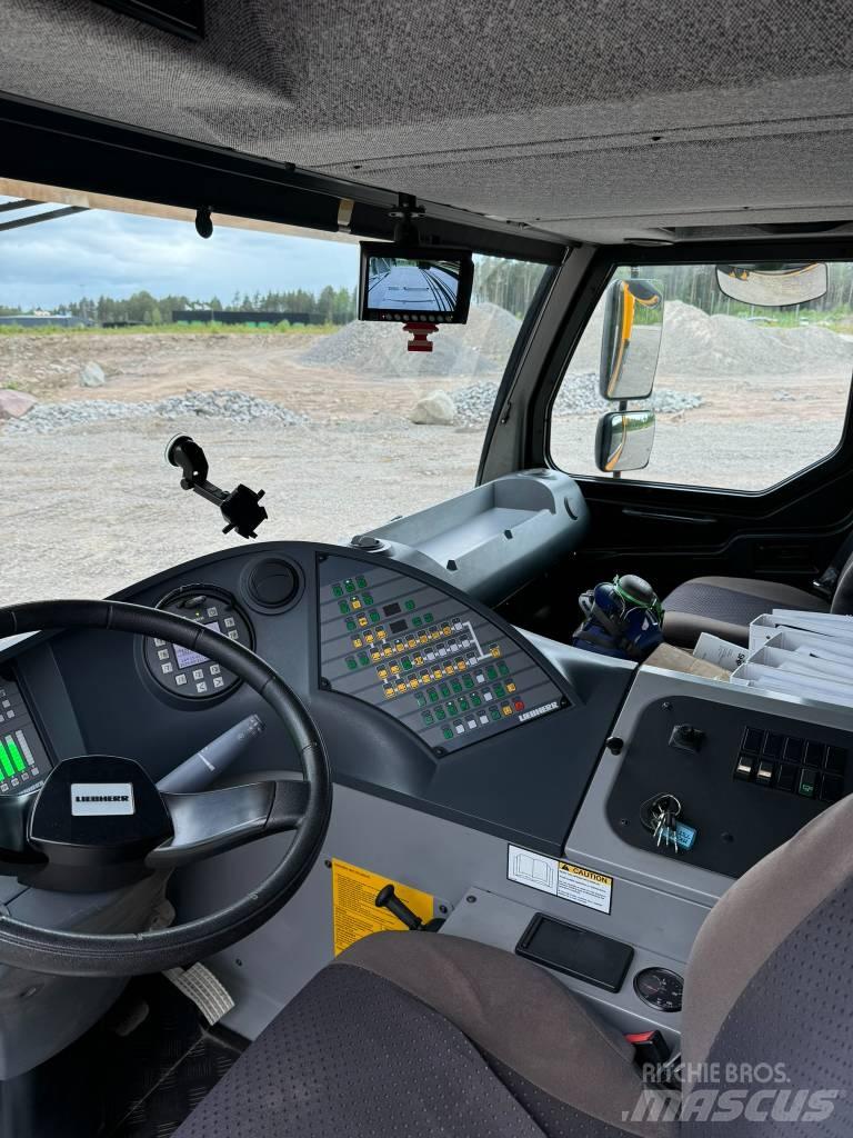 Liebherr MK 88 Plus Yol-Arazi Tipi Vinçler (AT)