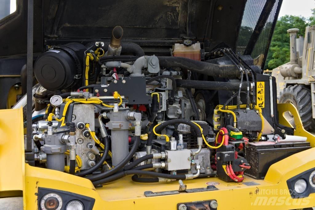Bomag BW 28 RH Pnömatik lastikli silindirler