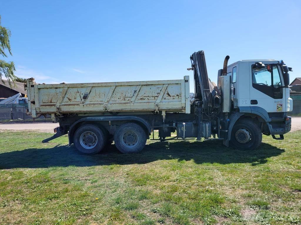 Iveco Trakker 360 Araç üzeri vinçler