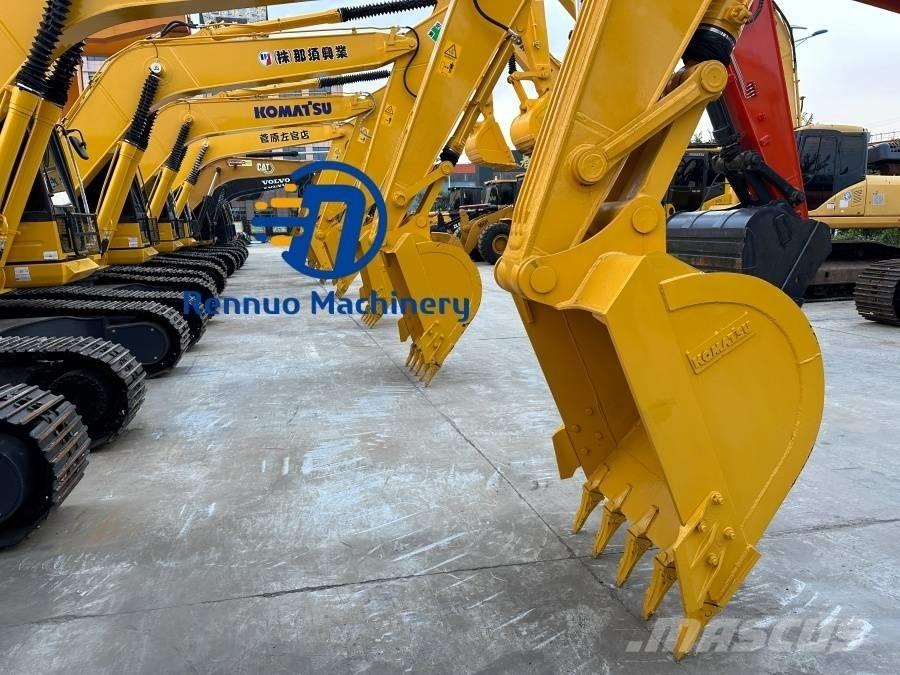 Komatsu PC 220-8 Paletli ekskavatörler