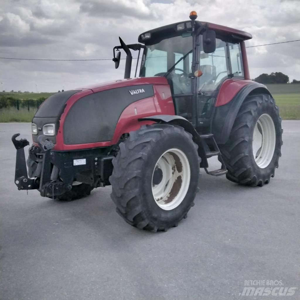 Valtra T 130 Traktörler
