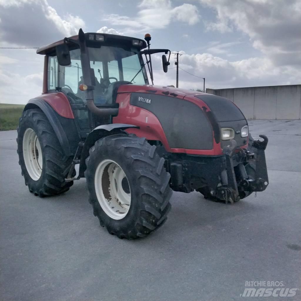 Valtra T 130 Traktörler