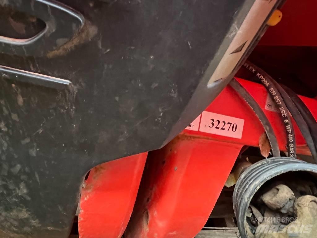 Kuhn Axis 30.1 Sıvı gübre serpme makineleri