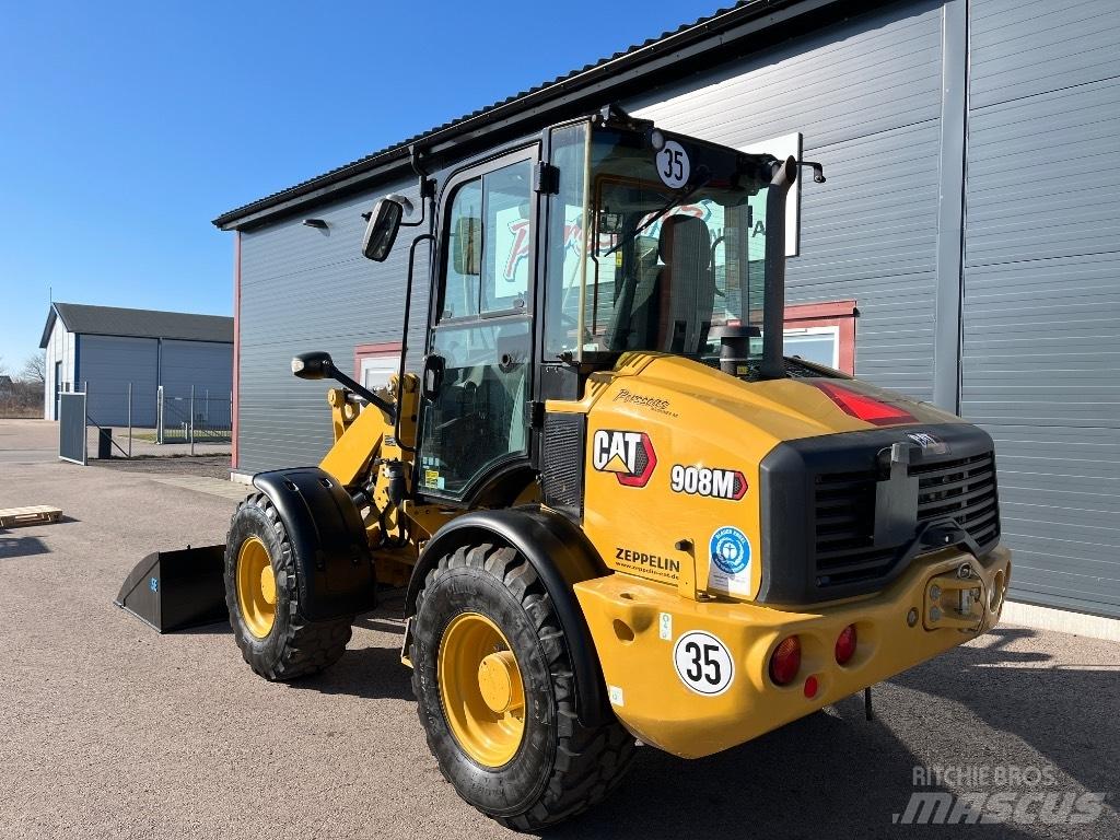 CAT 908M-22 1670Tim Tekerlekli yükleyiciler