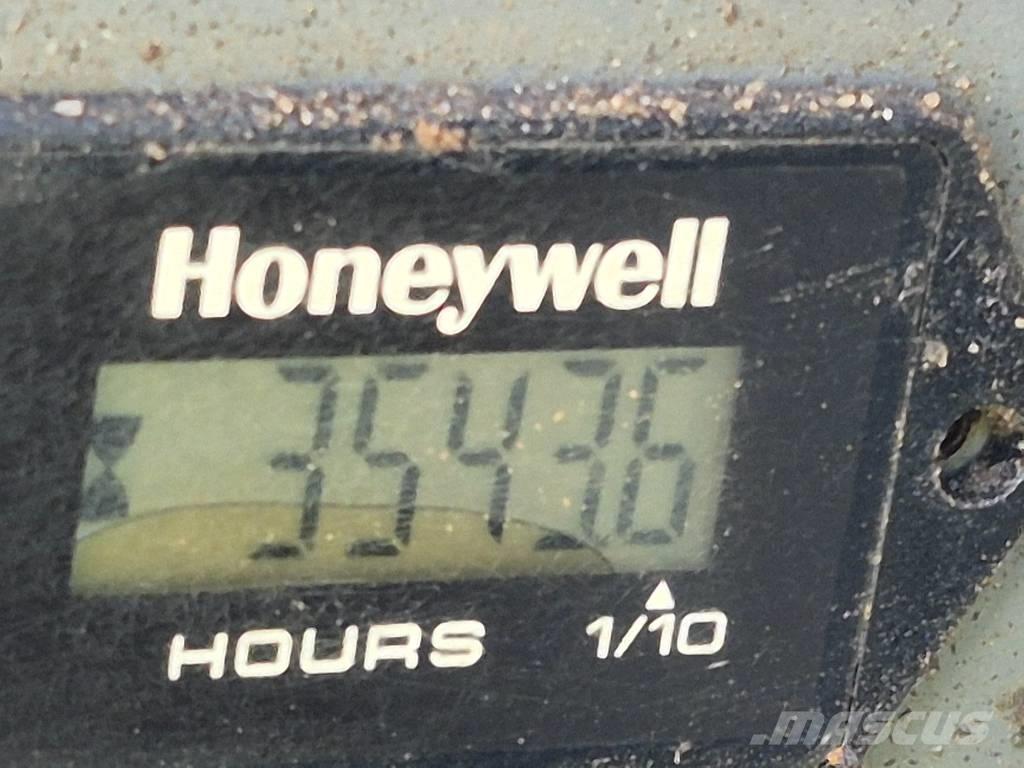 Takeuchi TB 250 Paletli ekskavatörler