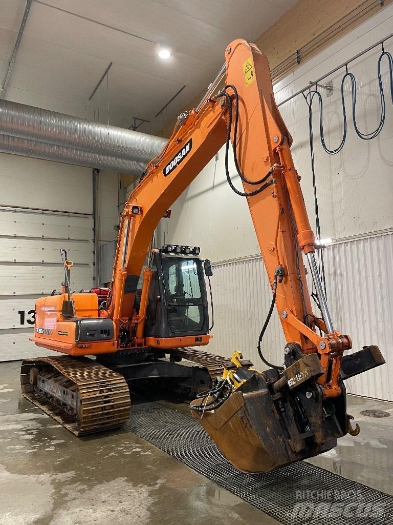 Doosan DX 160 Paletli ekskavatörler