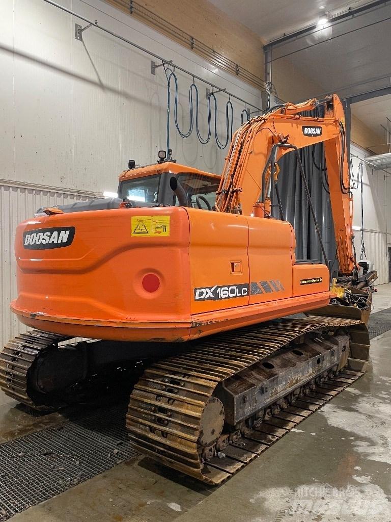 Doosan DX 160 Paletli ekskavatörler