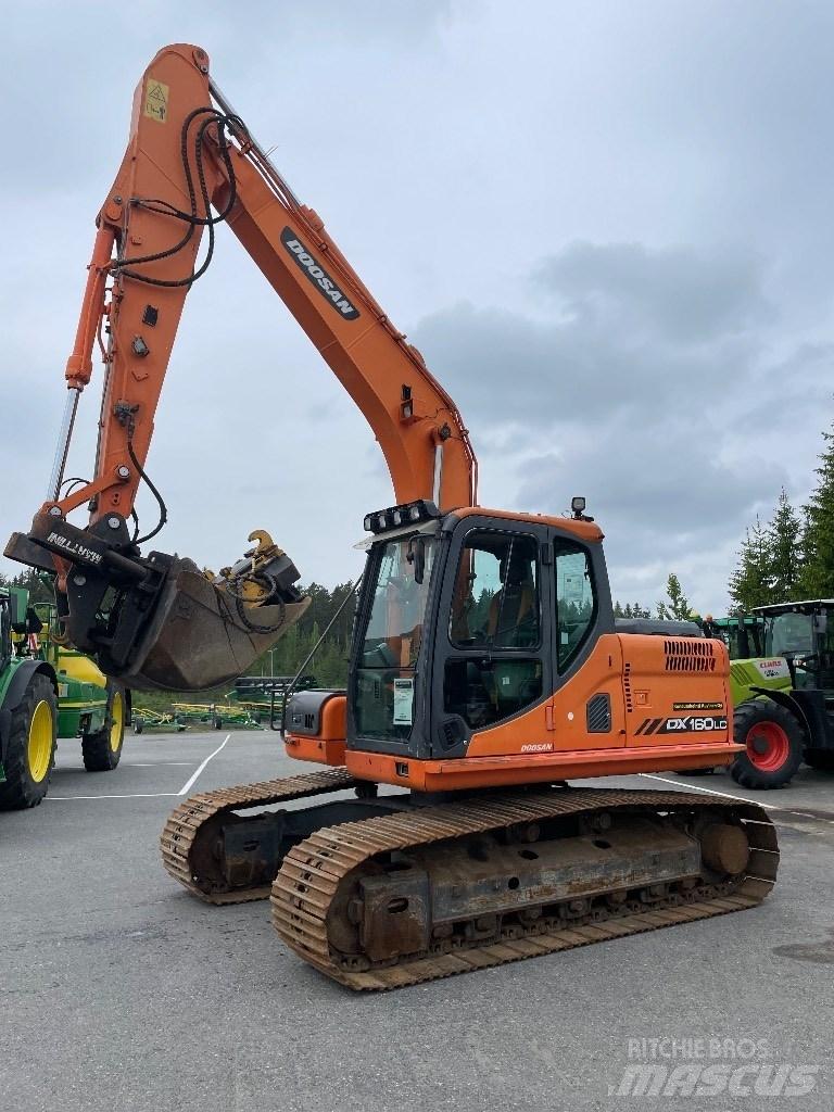 Doosan DX 160 Paletli ekskavatörler