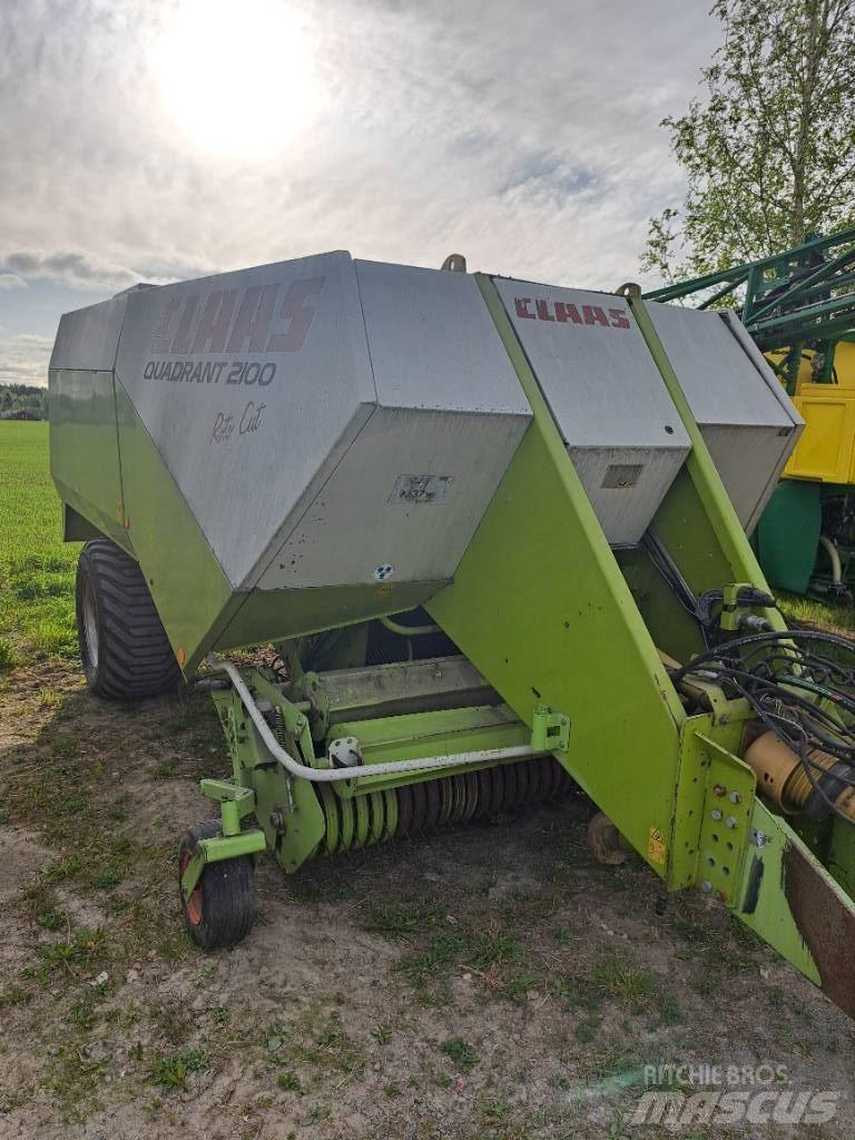 CLAAS 2100RC Küp balya makinalari