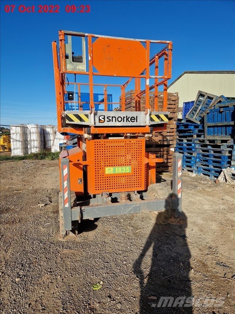 Snorkel S 3370 RT Makasli platformlar