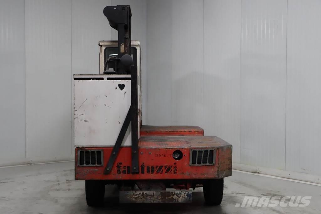 Fantuzzi SF45 Sideloader - dört yönlü forkliftler