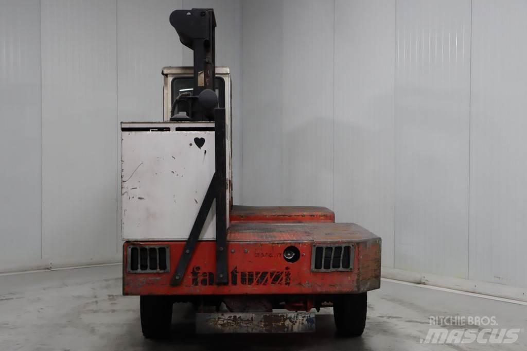 Fantuzzi SF45 Sideloader - dört yönlü forkliftler