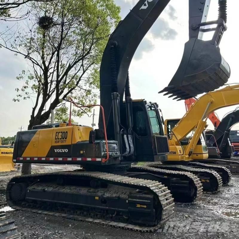 Volvo EC 300 Paletli ekskavatörler