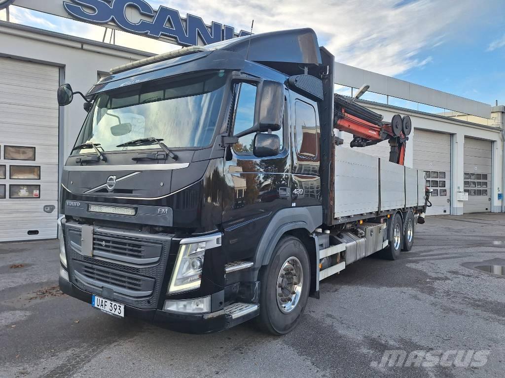 Volvo FM  6x2 Araç üzeri vinçler