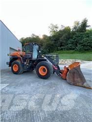 Doosan DL 320-7 Tekerlekli yükleyiciler