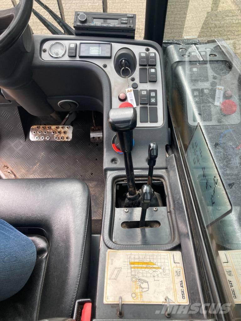 JCB TLT 35D 4x4 Teleskopik yükleyiciler