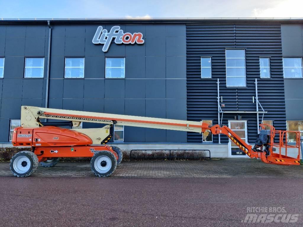 JLG M600JP Bomlift Körüklü personel platformları