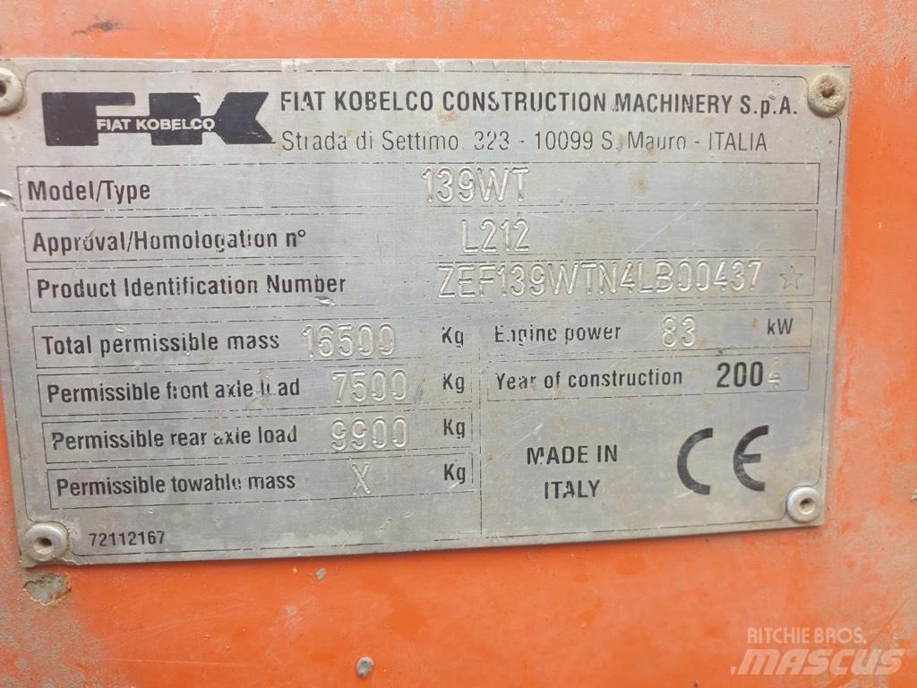 Fiat-Kobelco E 145 W Lastik tekerli ekskavatörler