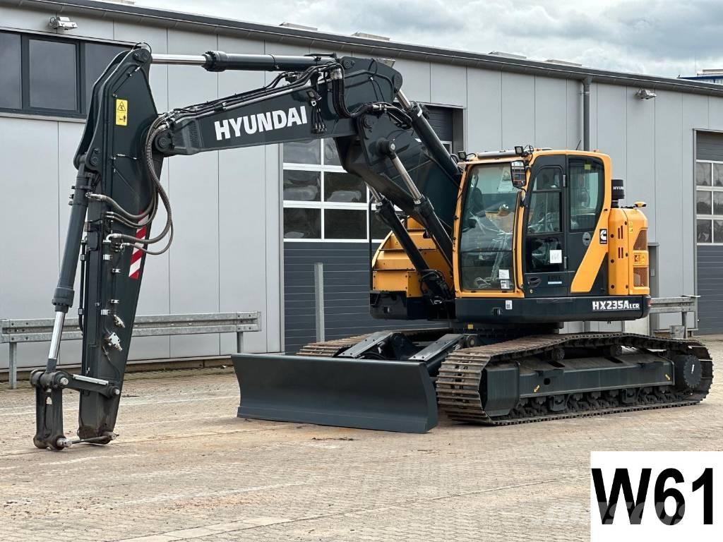 Hyundai HX 235 ALCR Paletli ekskavatörler