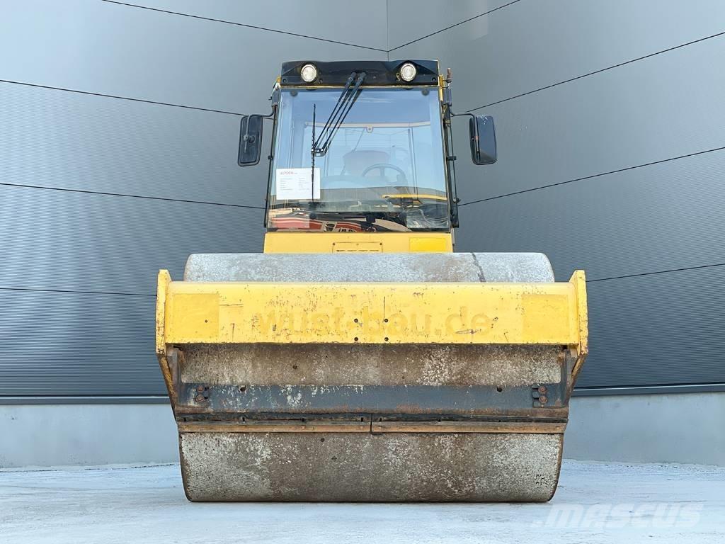 Bomag BW 213 DH-4 Tek tamburlu silindirler