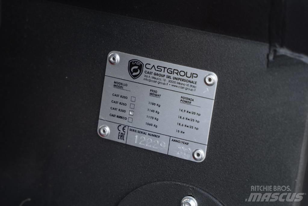 Cast 830D CARBON Mini yükleyiciler