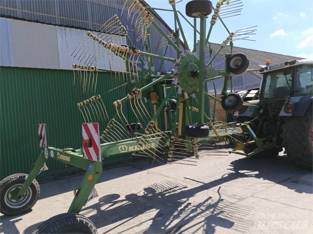Krone Swadro 800 Kendi yürür saman makinaları