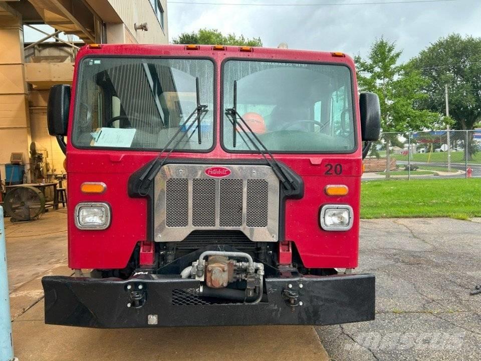 Peterbilt Loadmaster Diger kamyonlar