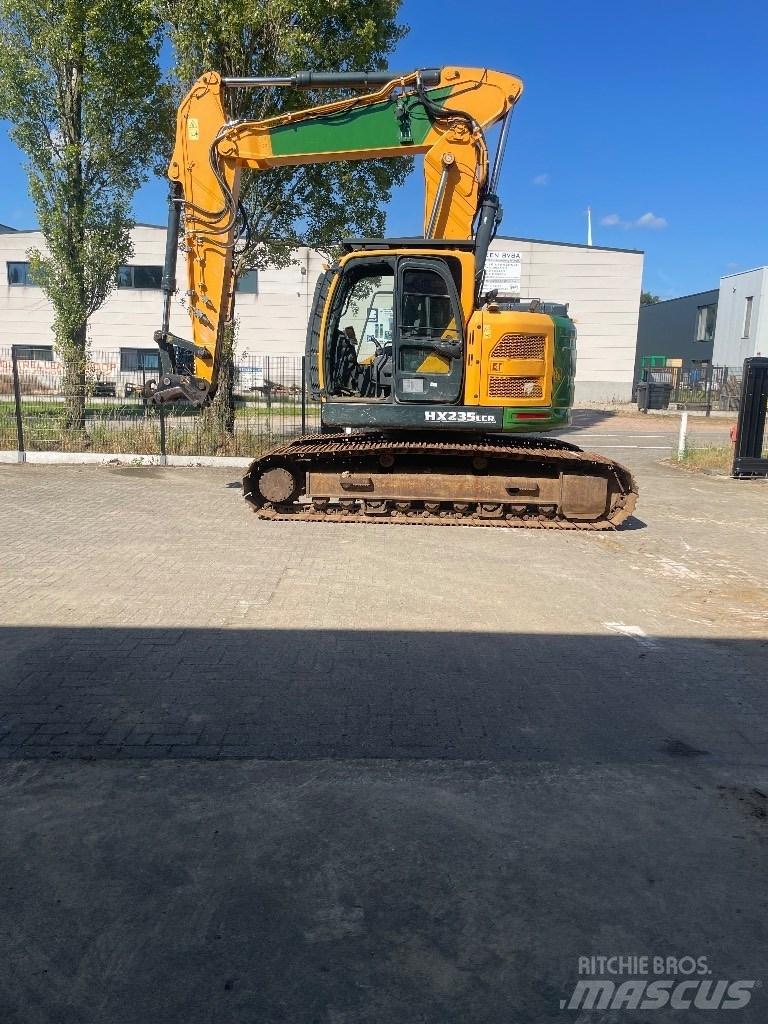 Hyundai hx235 Paletli ekskavatörler