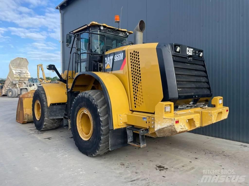 CAT 966M Tekerlekli yükleyiciler