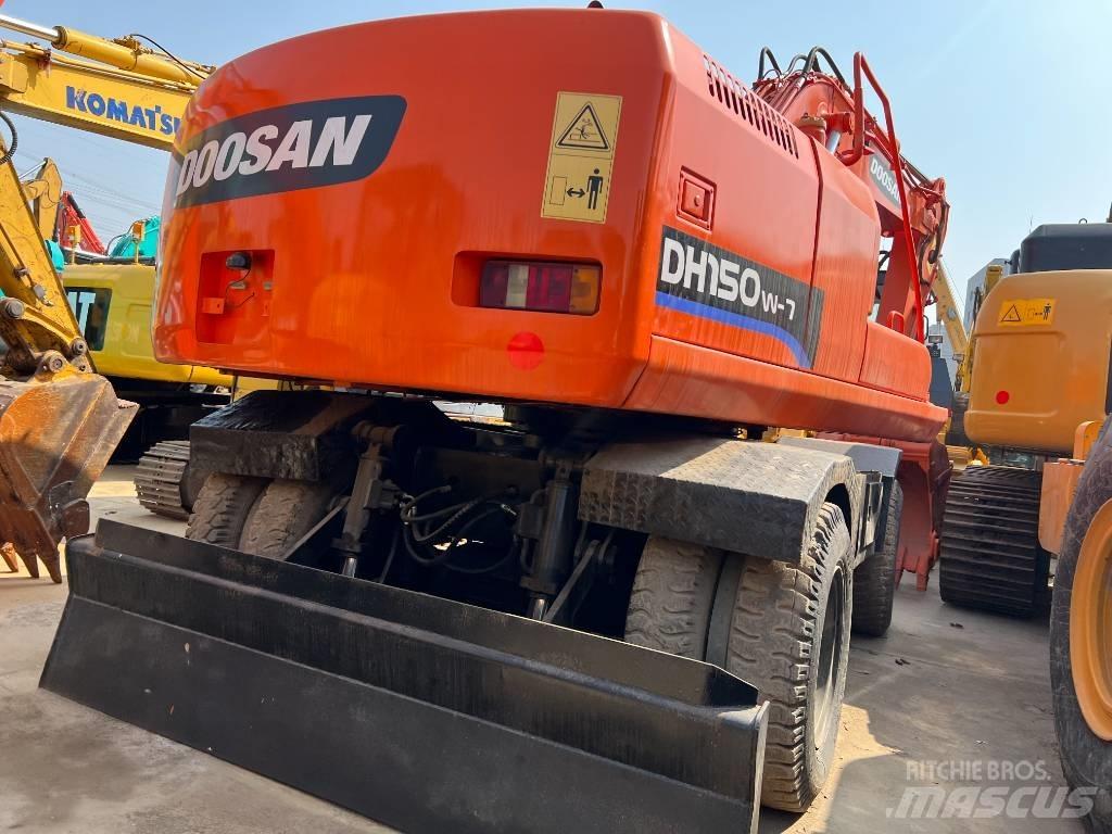 Doosan DH150W-7 Lastik tekerli ekskavatörler