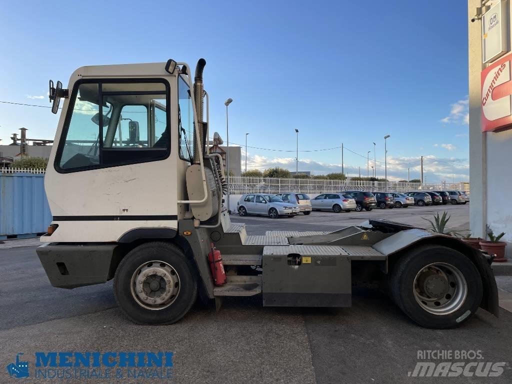 Terberg YT 182 Terminal çekiciler
